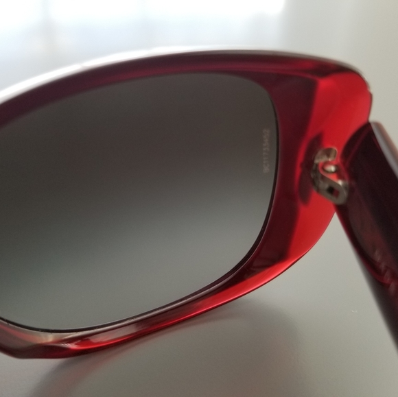 CC CHANEL Classic Sunglasses main image 12